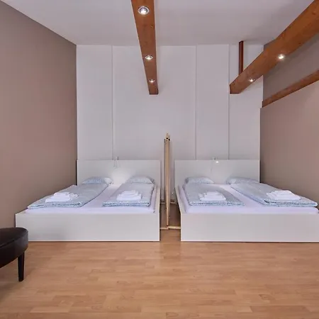 Skyline Penthouse With Terrace Daire Bratislava