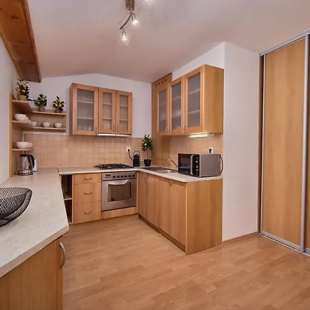 Skyline Penthouse With Terrace Daire